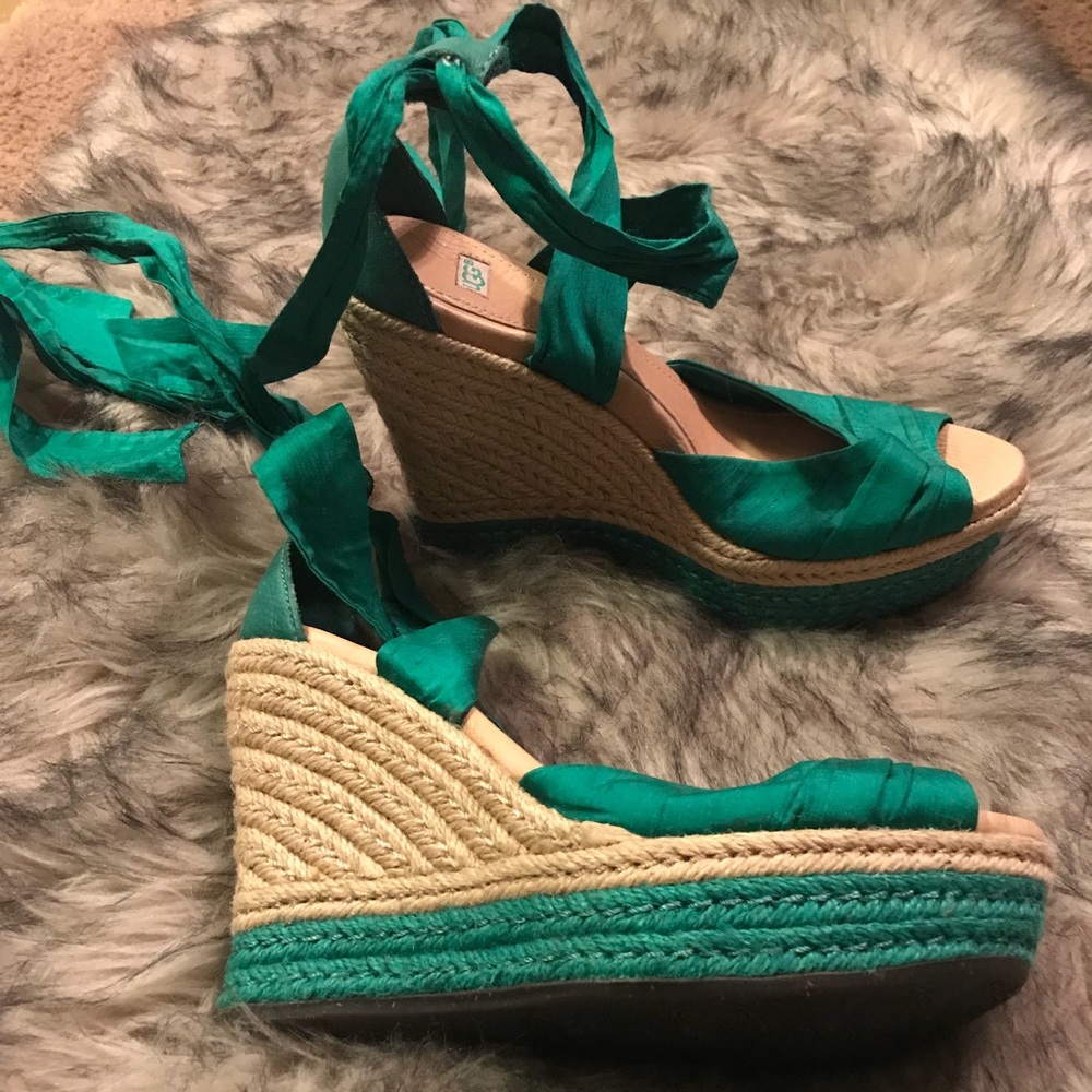 UGG espadrilles